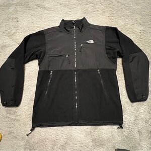 The North Face Men's Black Fleece Jacket